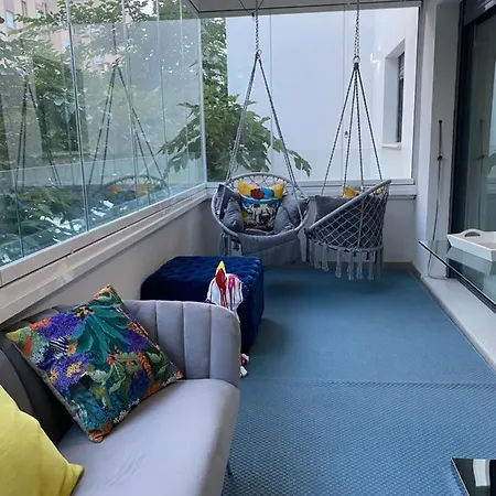 New 3 Bed Town With Pool * Εστεπόνα