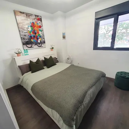 New 3 Bed Town With Pool